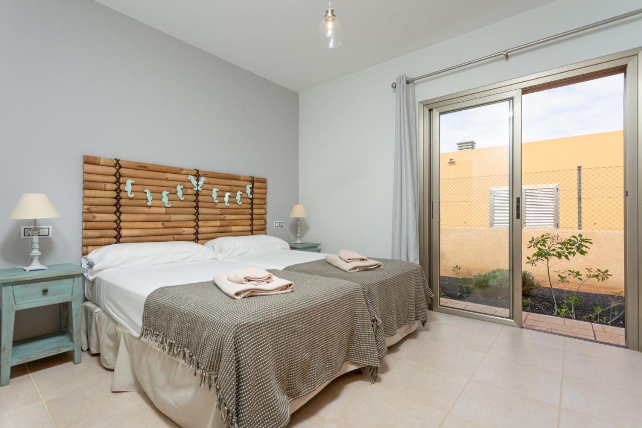 Villa Oceano Antigua  Exteriör bild